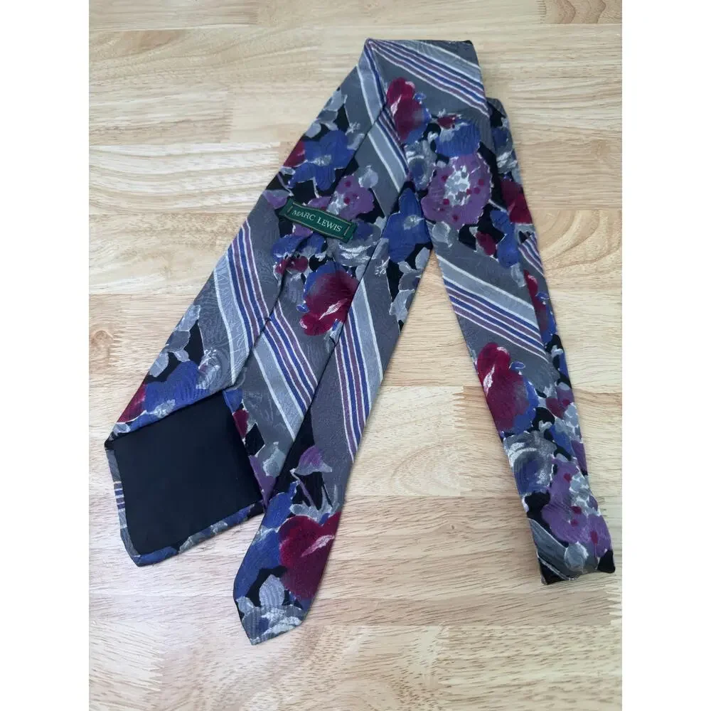 Marc Lewis Italy Men's Silk Neck Tie Purple Pink Silver Floral Abstract JL